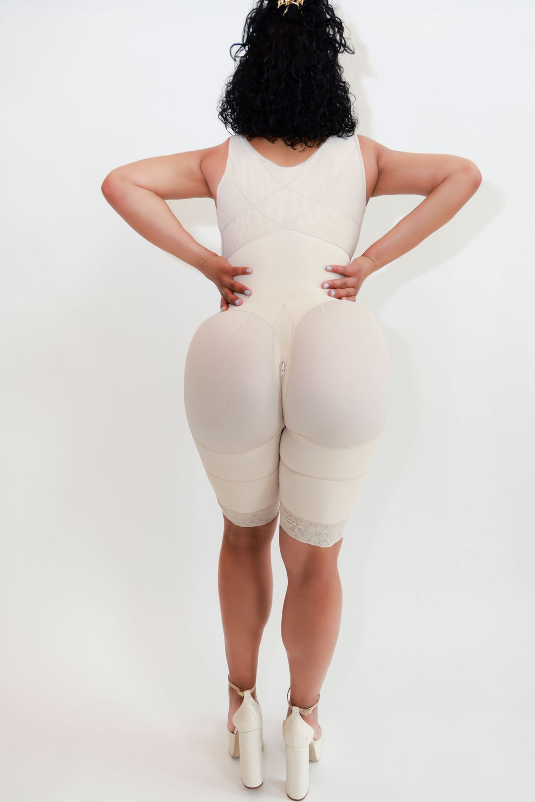 Stage 2 Faja – Mid-Thigh with Zippered Crotch